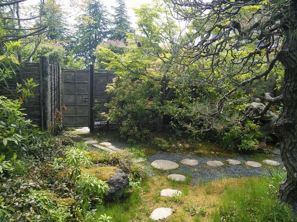 Maison d'hôtes Tomiya Ryokusuian Sado-Taiken Extérieur photo