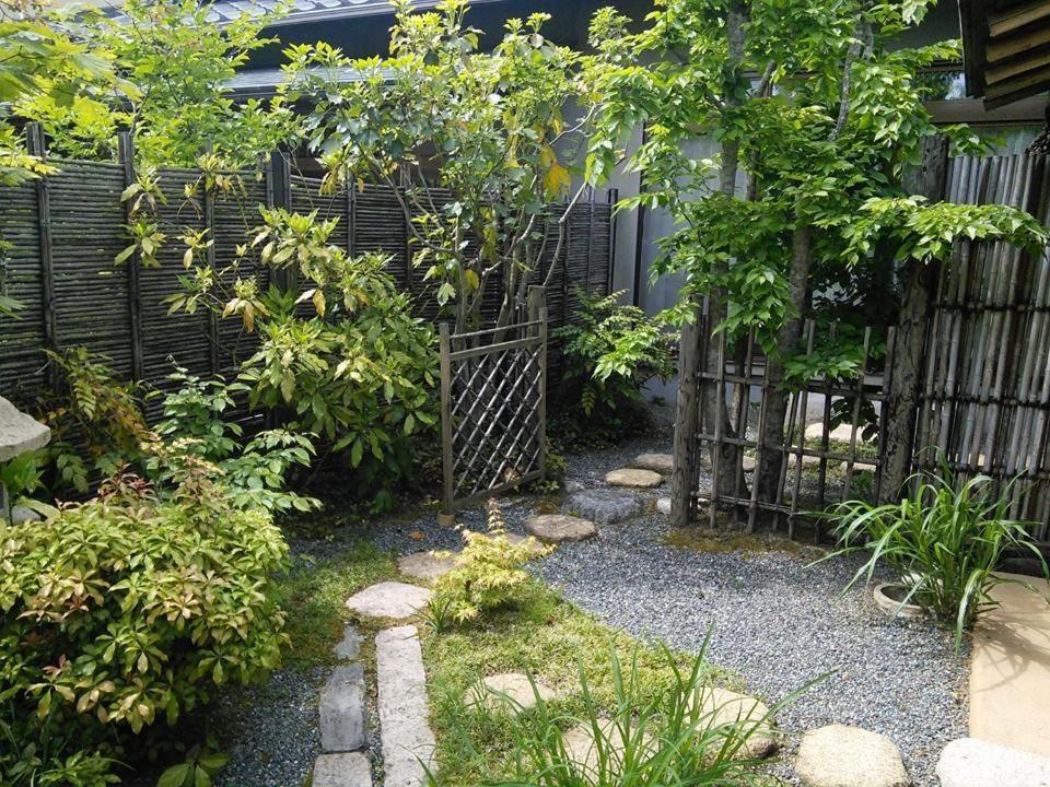 Maison d'hôtes Tomiya Ryokusuian Sado-Taiken Extérieur photo