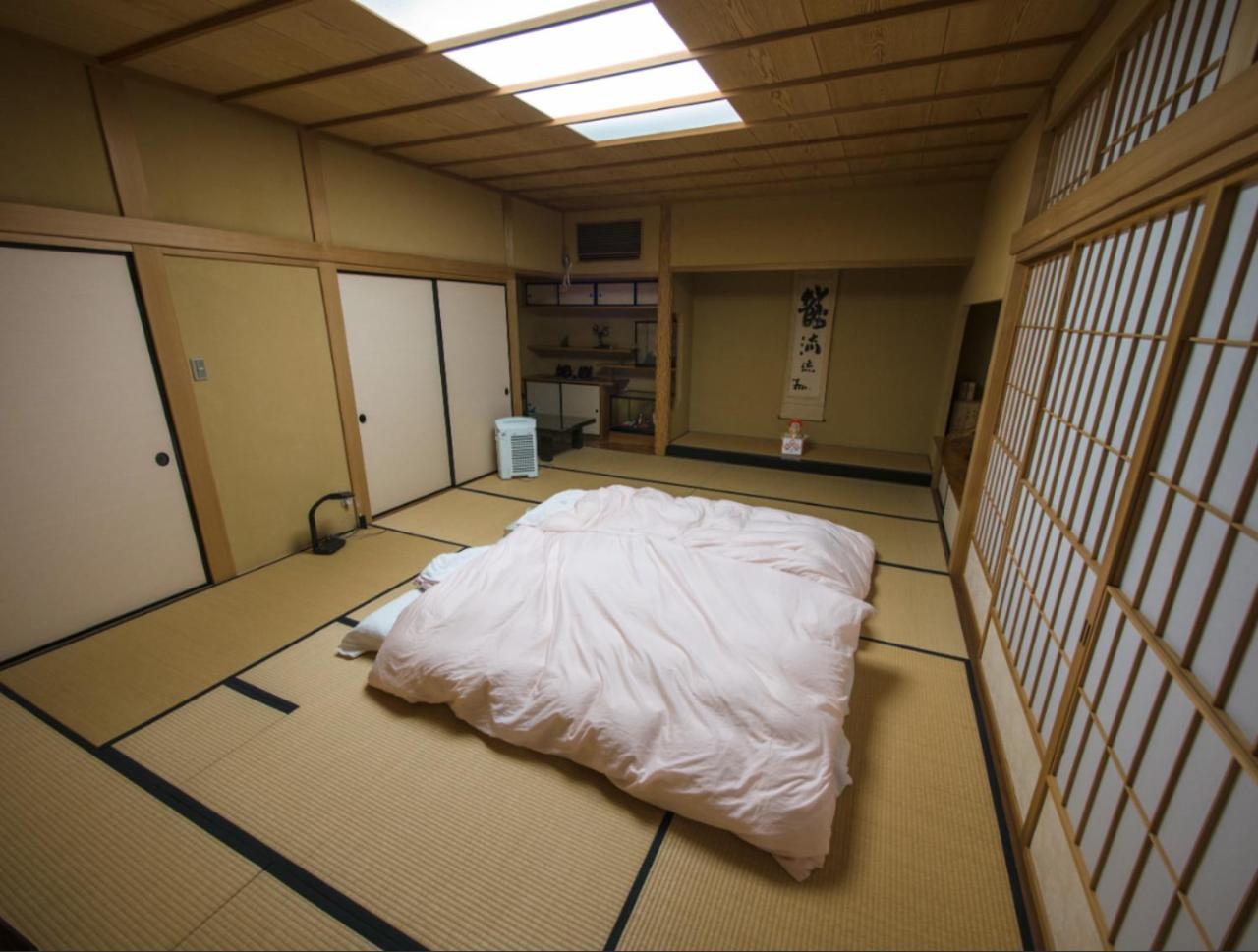 Maison d'hôtes Tomiya Ryokusuian Sado-Taiken Extérieur photo