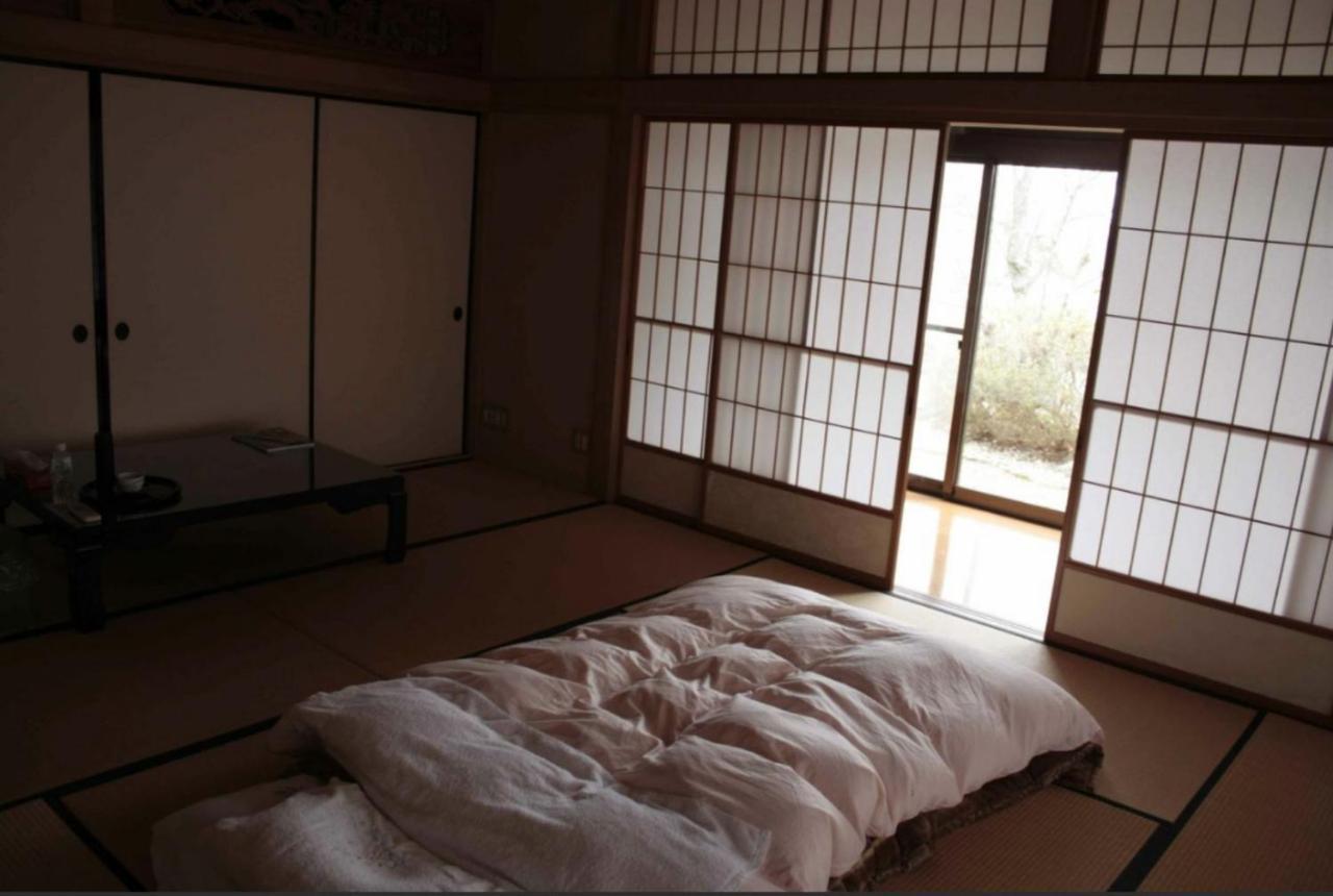 Maison d'hôtes Tomiya Ryokusuian Sado-Taiken Extérieur photo